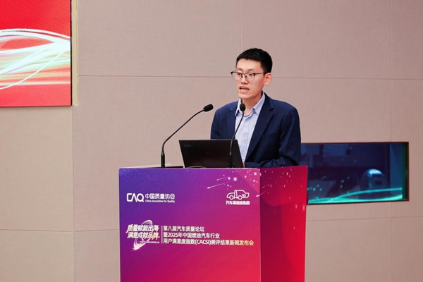 1762753893310035195.jpg jwh.jpg